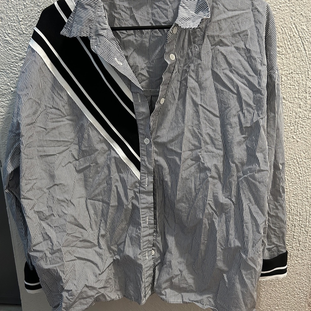 Black and White Casual Button Down Shirt with Stripes